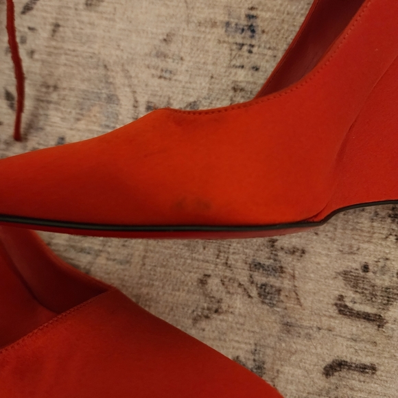 Burberry Prosrum Crayford Red Satin Wedge - Picture 9 of 9